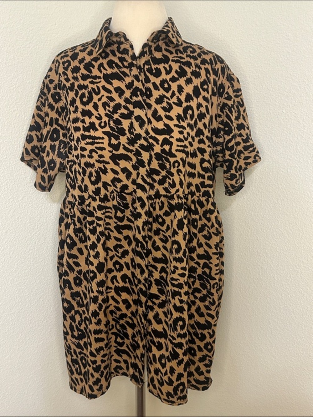Missguided Tan and Black Leopard Print Short Sleeve Dress 4 6 8 see measurements